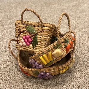 Set of 3 fruit baskets